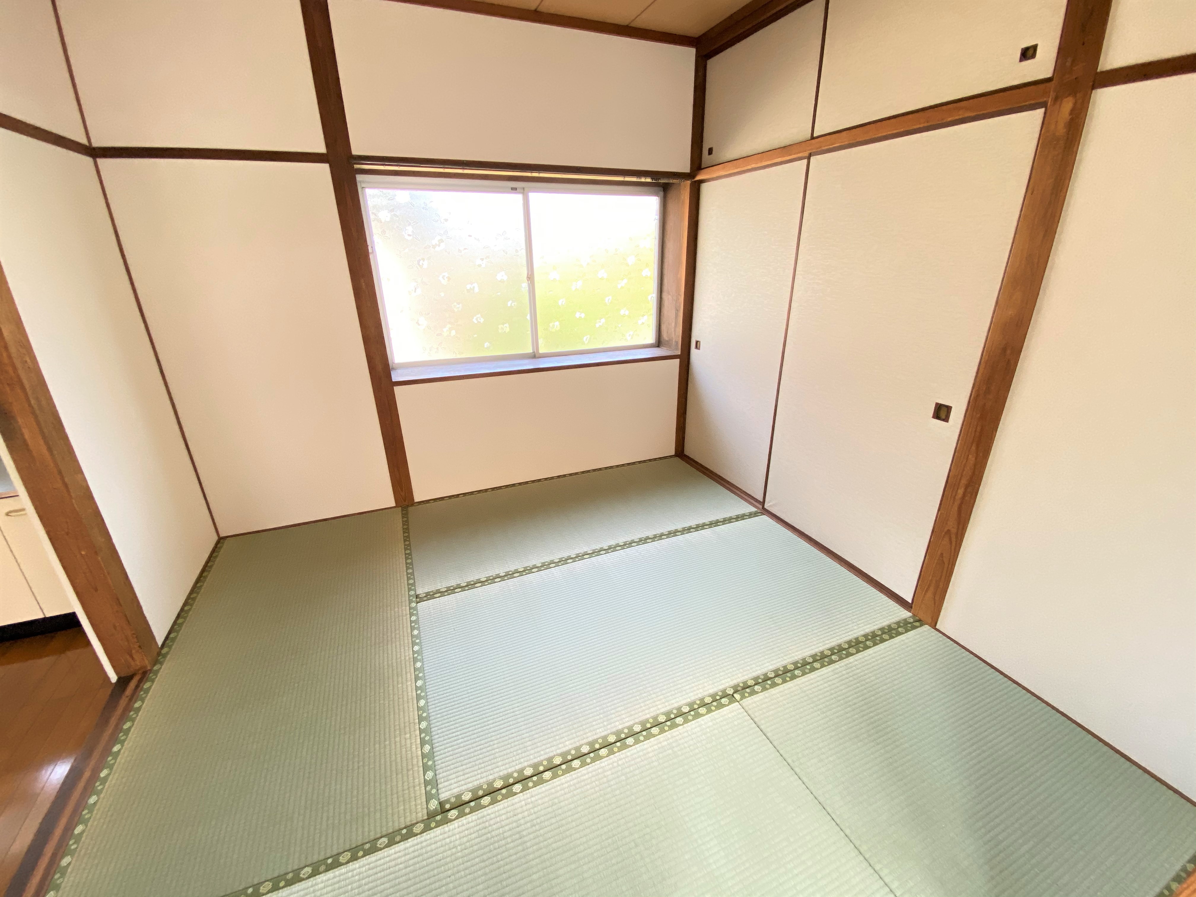 内装7